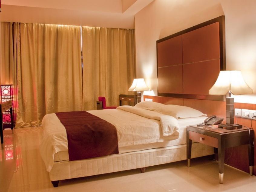 Sara Regency Kumbakonam Exterior foto
